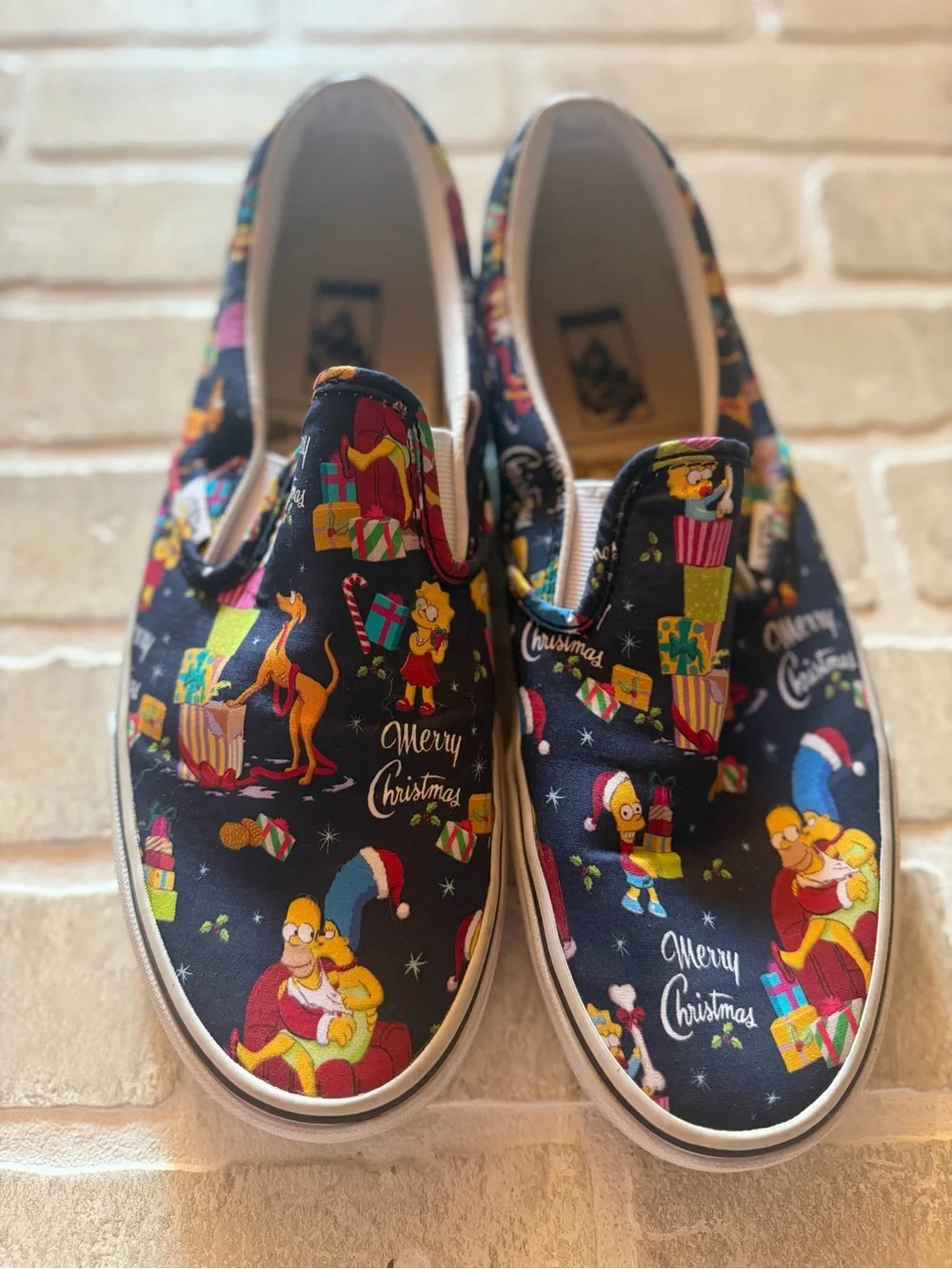 Vans Mens Slip-On Sneakers - Black with Multicolor Christmas Print